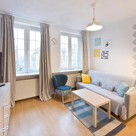 Yourapart Best Location Dlugi Targ Lägenhet *